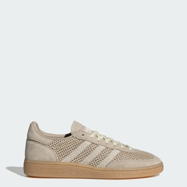 Кроссовки adidas бежевый