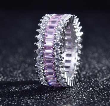 Кольцо LoLo Crystals размер 17 бижутерный сплав, цирконий
