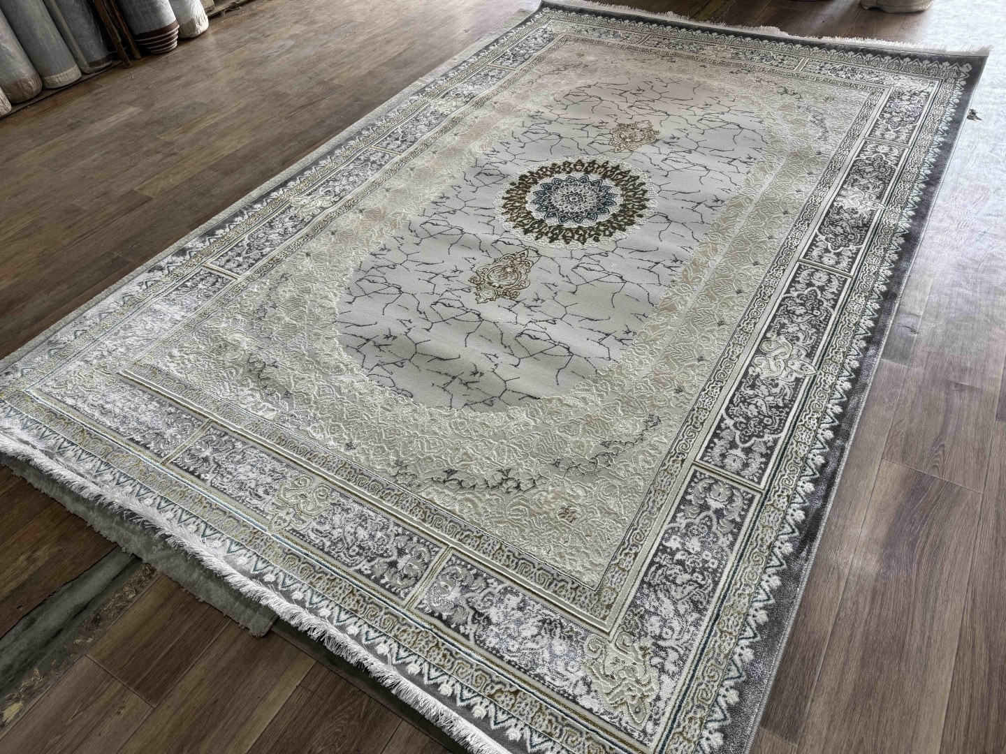 Ковер 200x300 см, длинный ворс, Иран