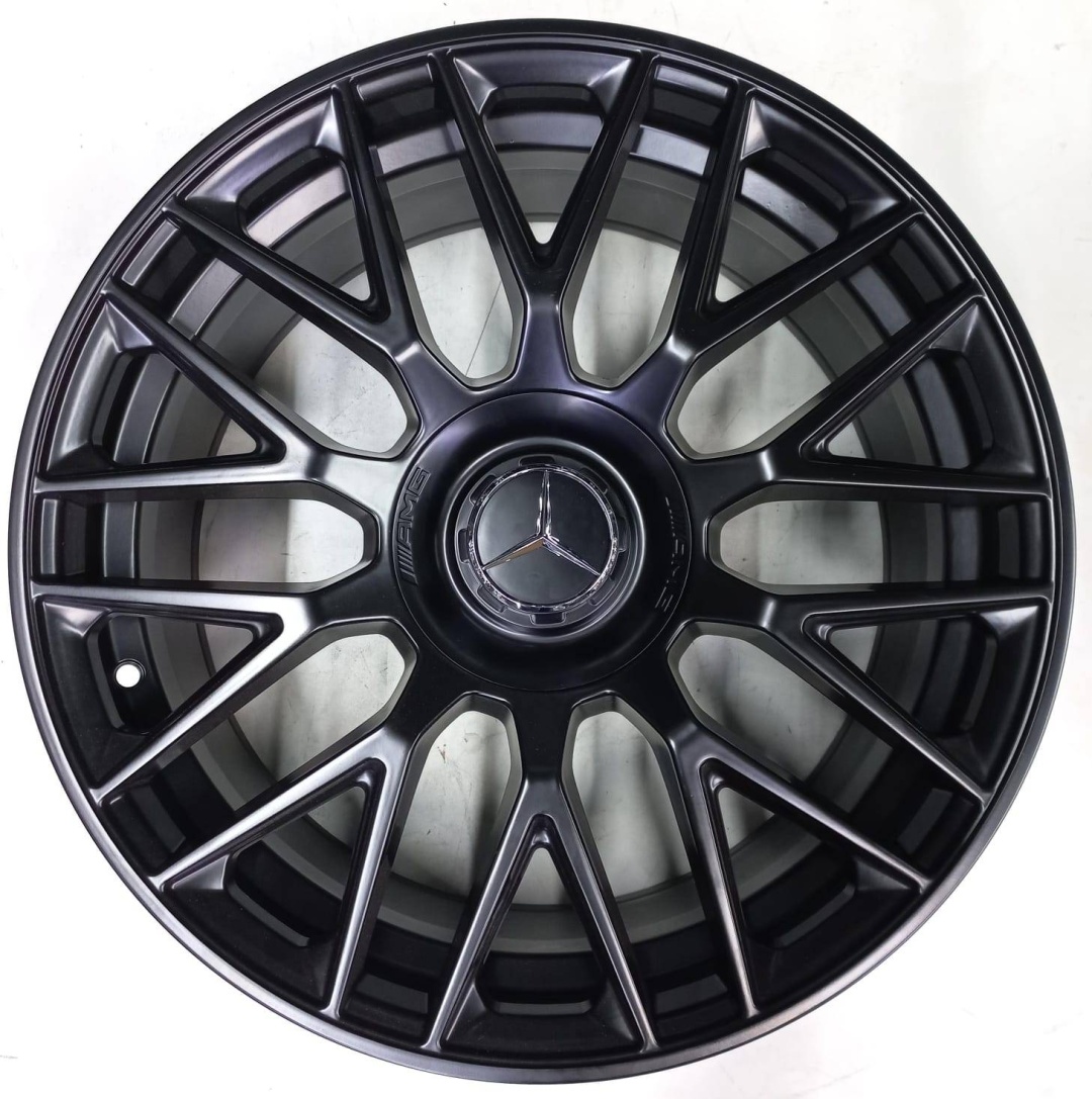 Mercedes-Benz Mercedes Benz 1766 8.5/9.5x19/5x112 D66.6 ET40.35 4 диска черный матовый
