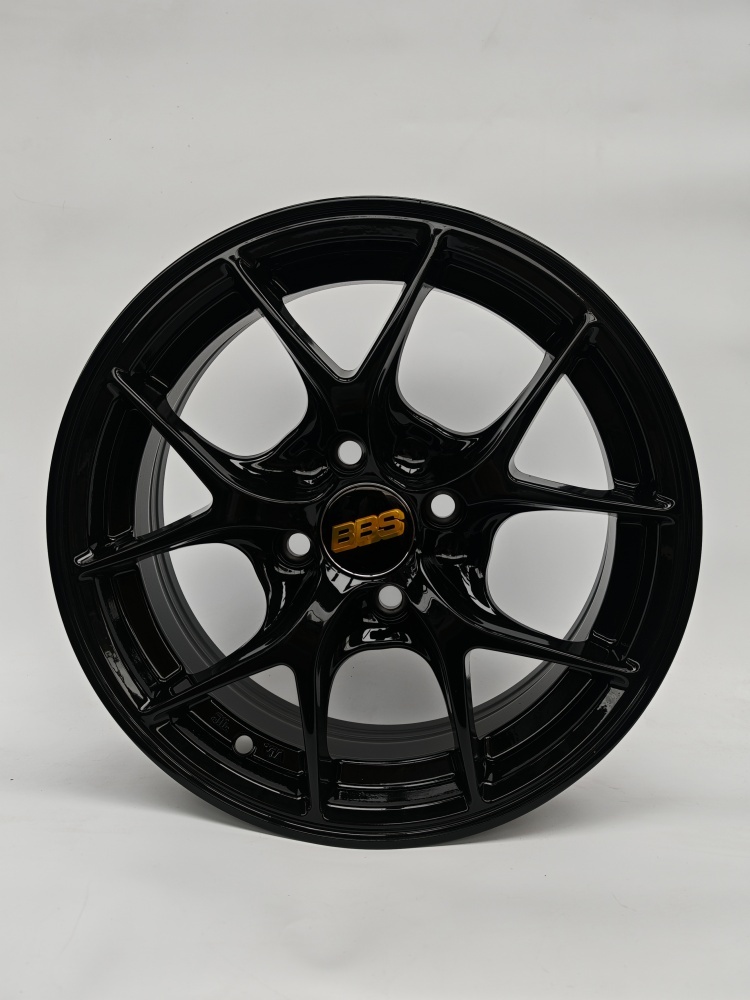 BBS 144137 5.5x14/4x100 D73.1 ET30 4 диска черный
