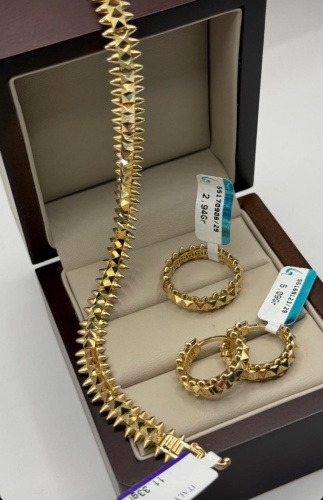Italian Gold Италия вес 19.36 г золото, без вставок