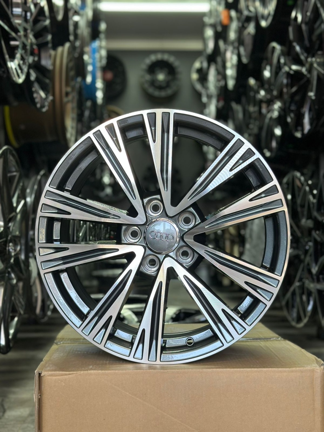 Xf021 7.5x17/5x112 D66.45 ET35 4 диска графит