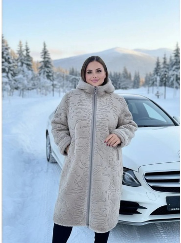 Дубленка бежевый