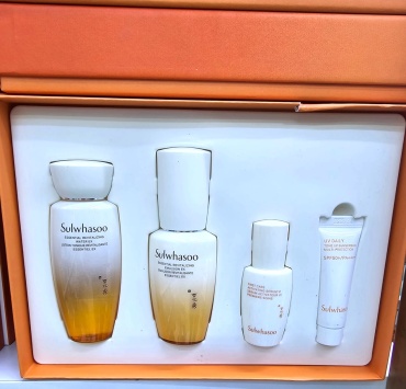 Sulwhasoo Essential Revitalizing Travel Collectin Kit Премиальный Восстанавливающий Уходовый Набор для Лица набор по уходу за лицом унисекс