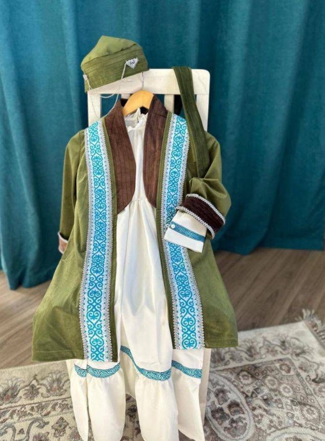 Национальный костюм 1001 хаки