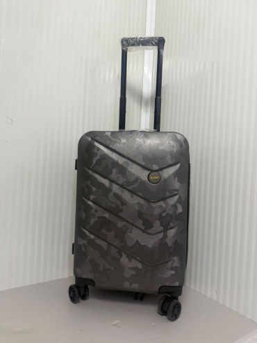 Чемодан DIAS SHOP 7000### поликарбонат 60 л мультиколор