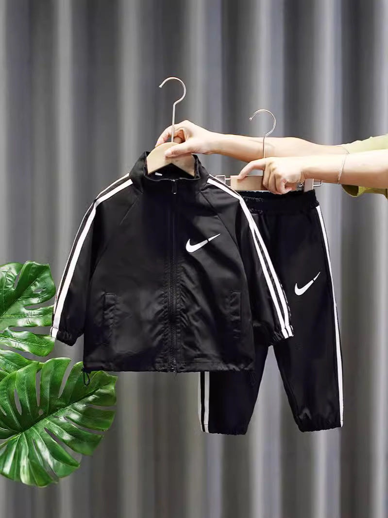 Спортивный костюм FASHION черный, белый