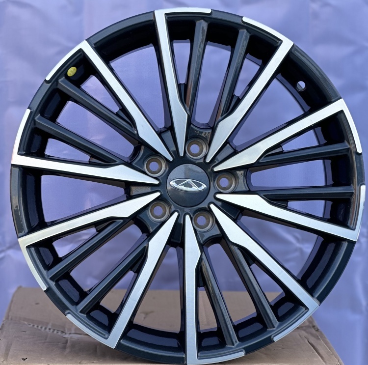 RNO 2097 7.5x18/5x108 D60.1 ET47 4 диска серебристый