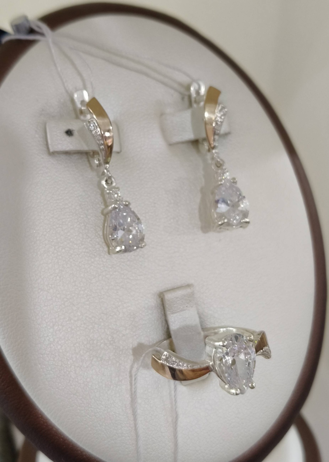 Gulmira Silver Комплект Золото Серебро Украина9/925 вес 9 г серебро, горный хрусталь
