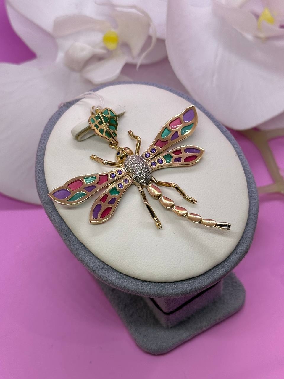 Брошь SAR JEWELRY VIP44A-055_5185 вес 6.5 г золото, бриллиант, эмаль
