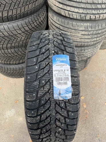 Nokian Hakkapeliita LT3 Finland 315/70 R17 121 Q с шипами
