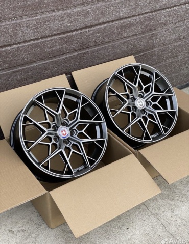 Rainbow Dance HRE 585 8x18/5x100 D73.1 ET40 4 диска графит