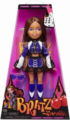 Кукла-модель Bratz Yasmin Scorchin Ясмин гоночная 20 см