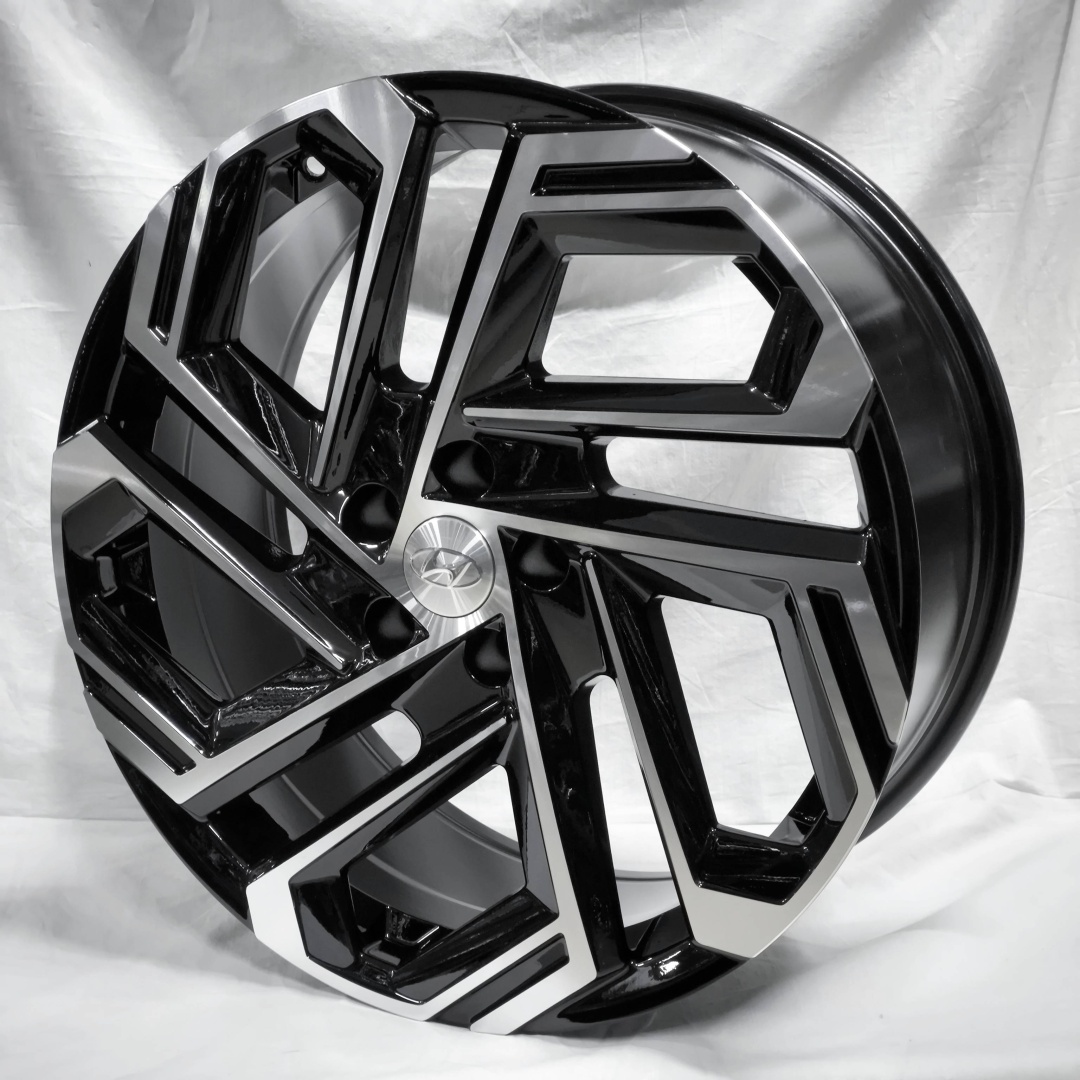 Wheels 116 8.5x20/5x114.3 D67.1 ET45 4 диска черный, серебристый