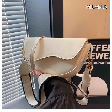 Сумка седло Milania искусственная кожа белый, молочный