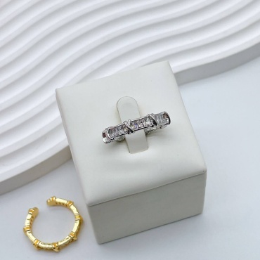 Кольцо Xuping Jewelry 223208246 размер регулируемый титан, пластик, золотистый, серебристый