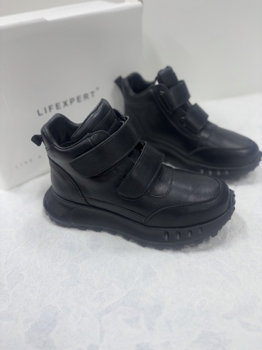 Кроссовки Lifexpert черный
