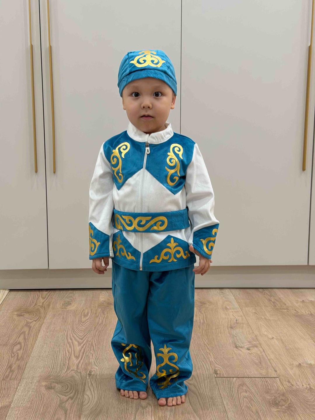 Национальный костюм синий