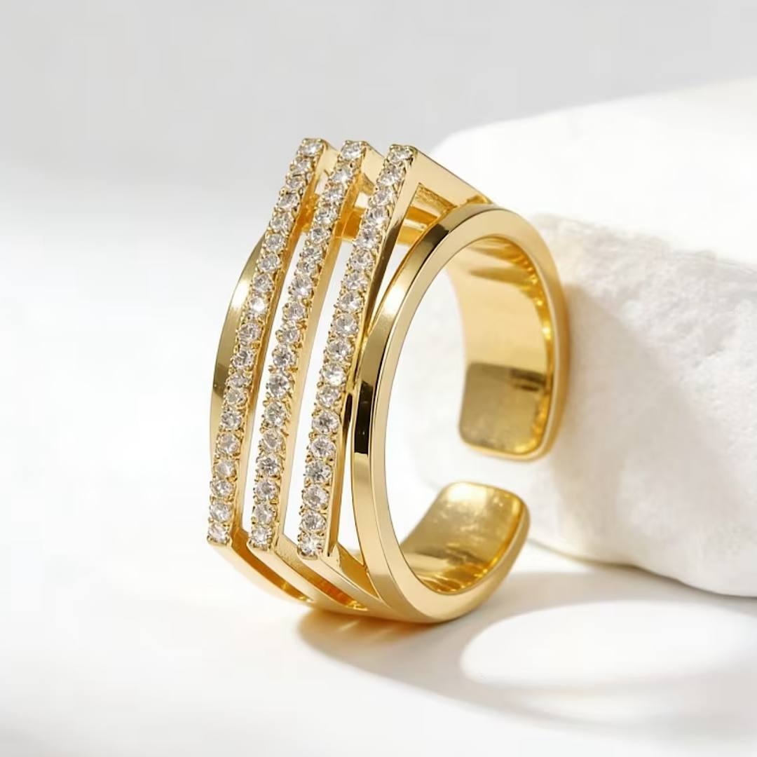 Кольцо 864543260 размер регулируемый медицинское золото, кристаллы Swarovski, золотистый