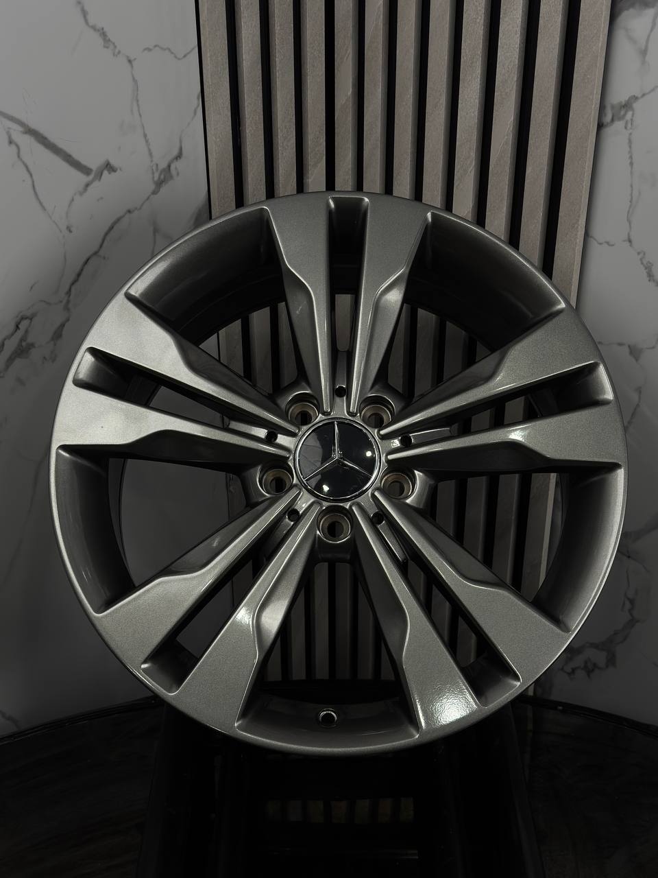 Top Grade MERCEDES BENZ h3297f 7.5x18/5x112 D66.5 ET52 4 диска графит