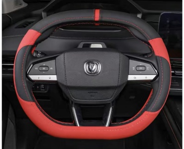 Чехол Changan cs55plus 35-37 см M красный, черный