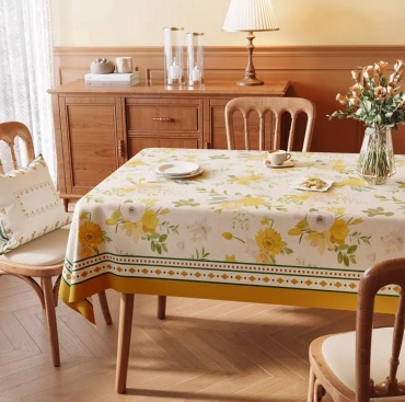 Скатерть DANL 90x90 см, ПВХ, полиэстер, 1 шт