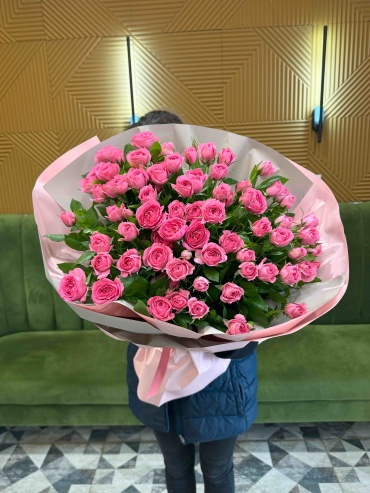 Flowers Center Astana букет с открыткой кустовая роза 11 шт 75 см