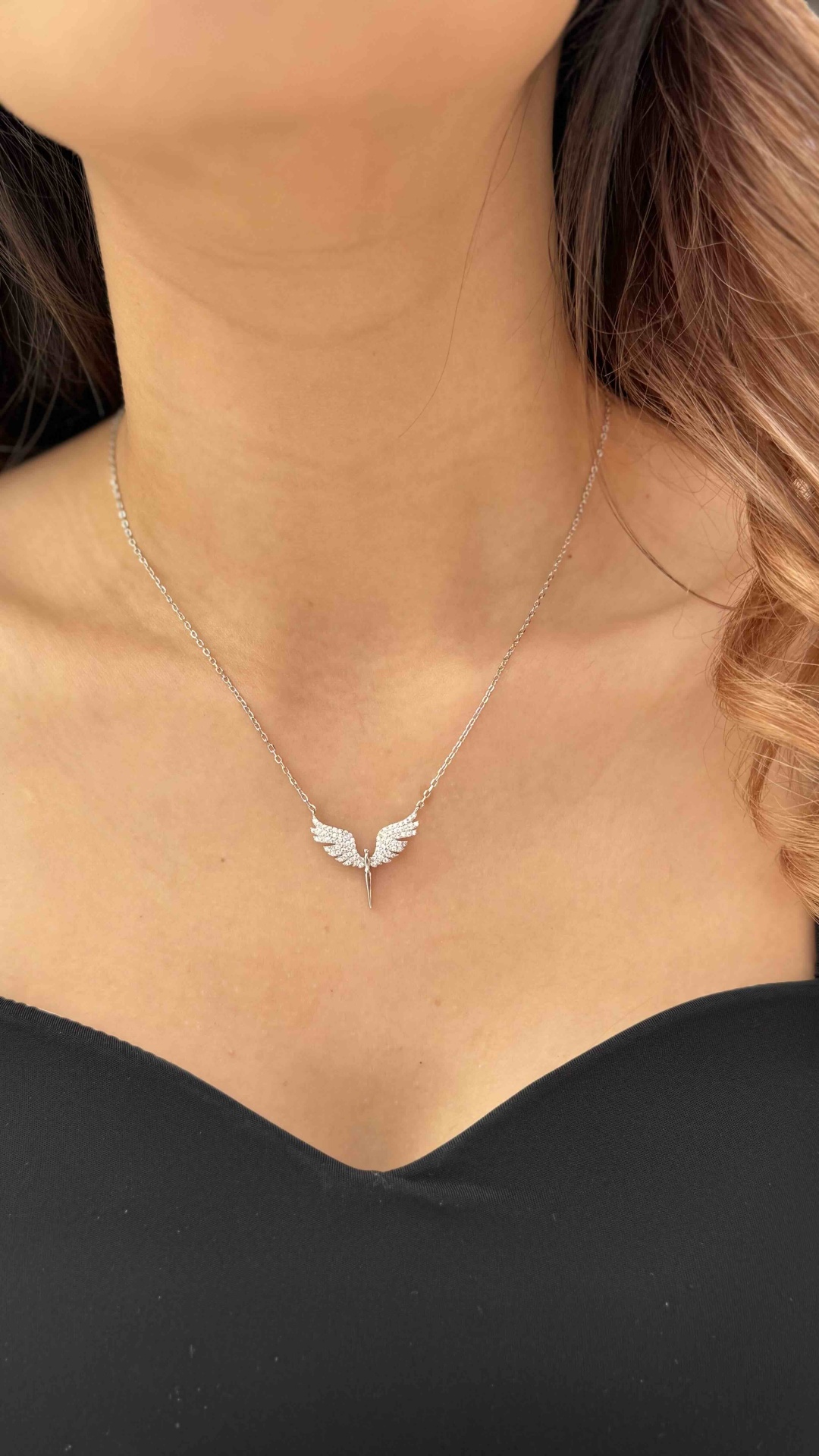 Колье Ipekyolu Jewellery 820agrlz длина 40.45 см вес 3.2 г серебро, фианит