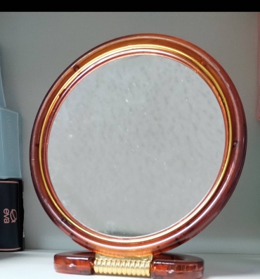 Зеркало настольное 15x15 см