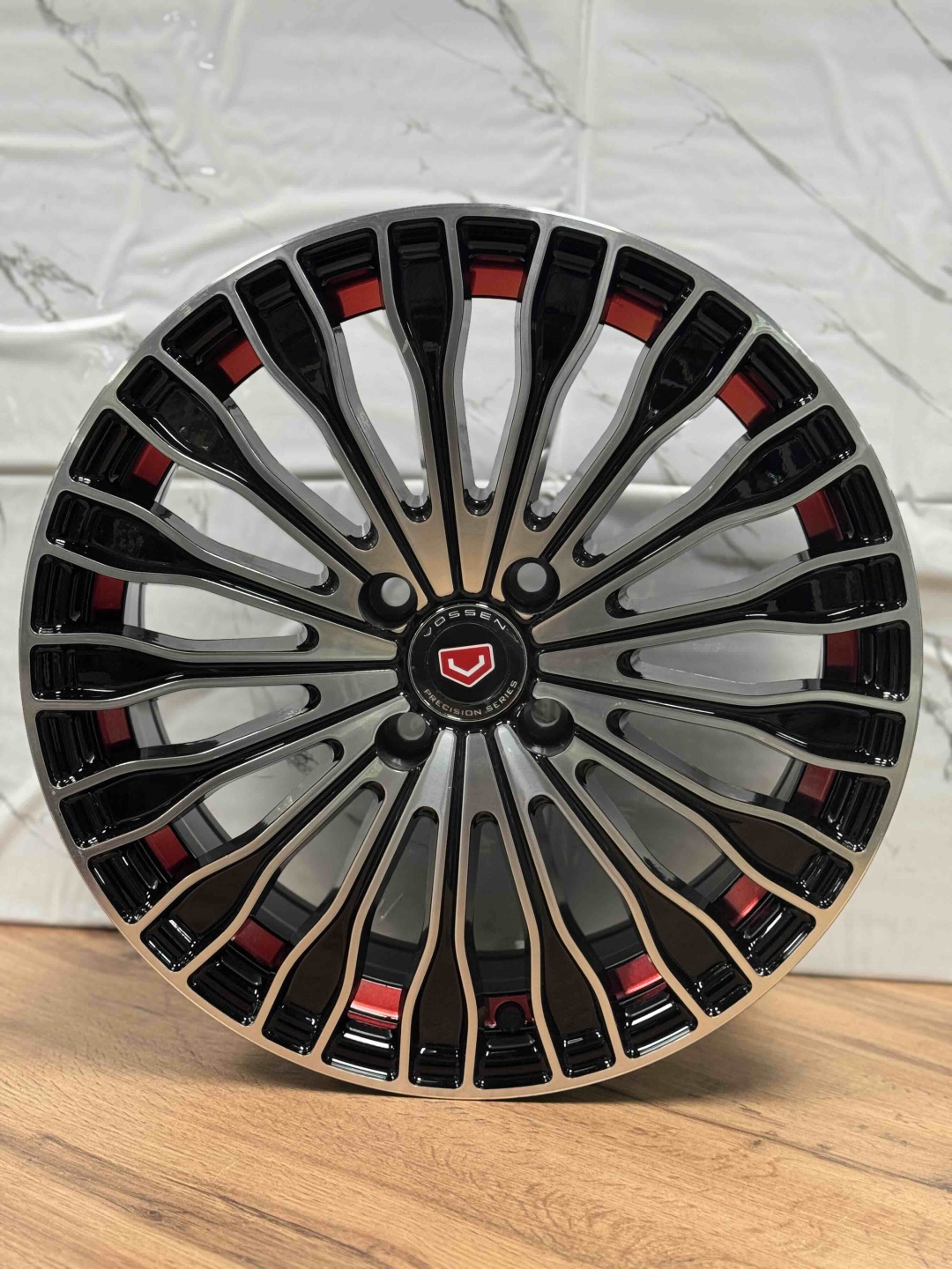 Top Grade 50124 6.5x16/4x100 D67.1 ET35 4 диска черный, серебристый, красный