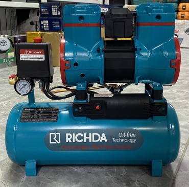 Компрессор безмасляный RICHDA 2-900F8, 8 бар