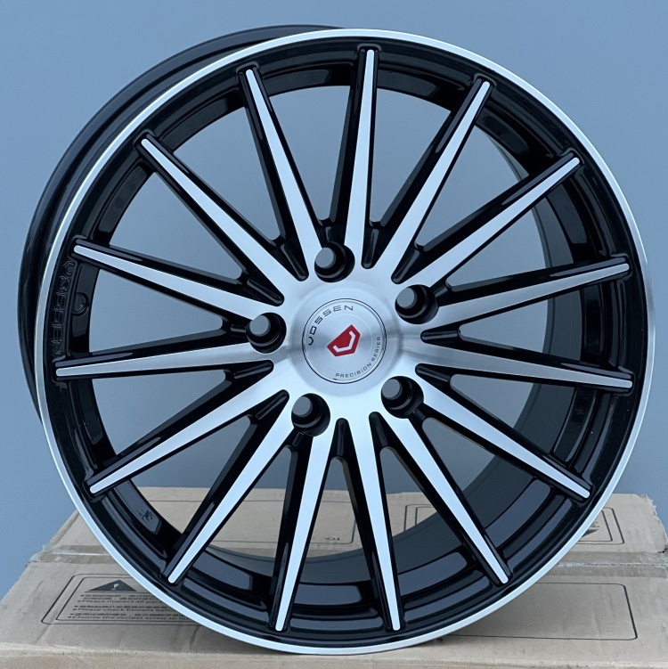Rainbow VOSSEN 199 7x15/5x114.3 D67.1 ET35 4 диска черный, серебристый