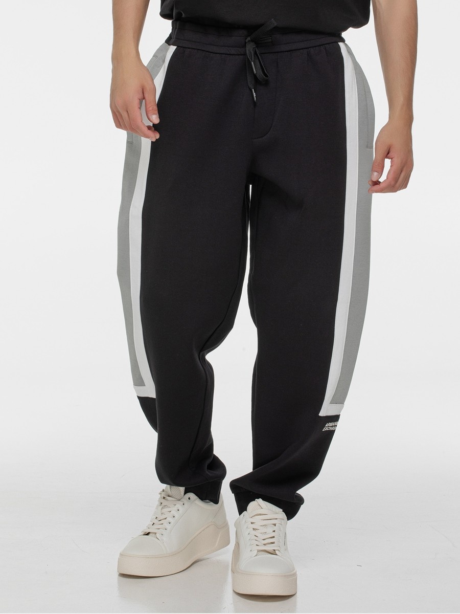 Спортивные брюки Armani Exchange черный