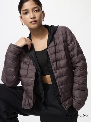 Демисезонная куртка Uniqlo бордовый
