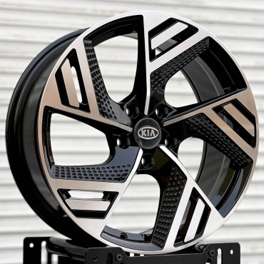 WHEELS Wheels1127 8x18/5x114.3 D67.1 ET42 4 диска черный, серебристый