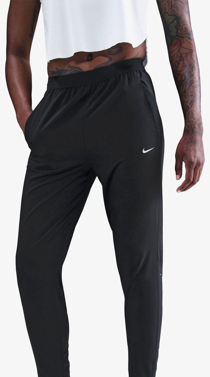 Спортивные брюки Nike черный, белый