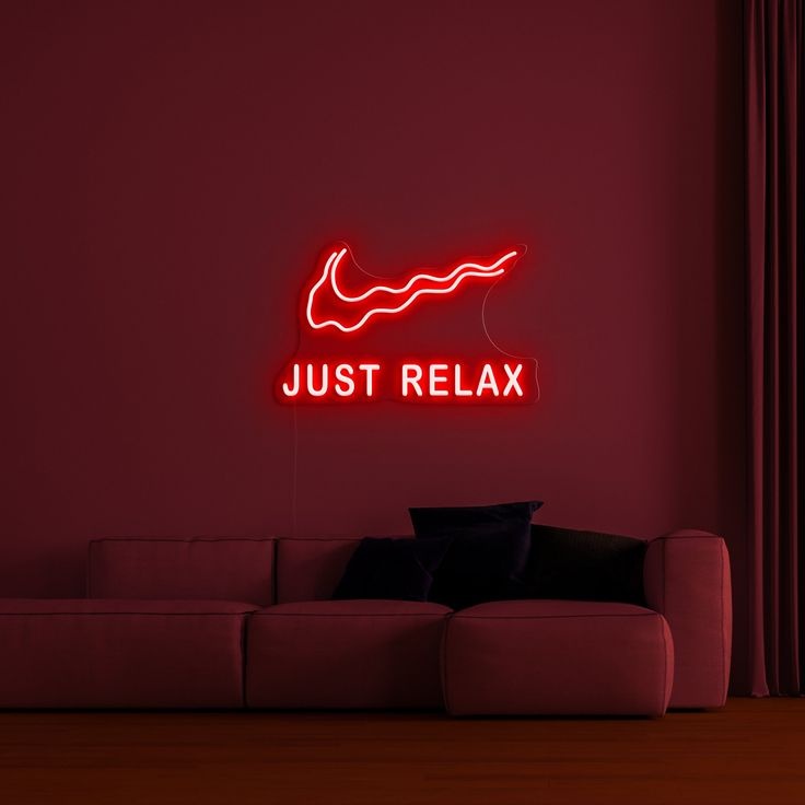 Неоновая вывеска настольный Nike, красный