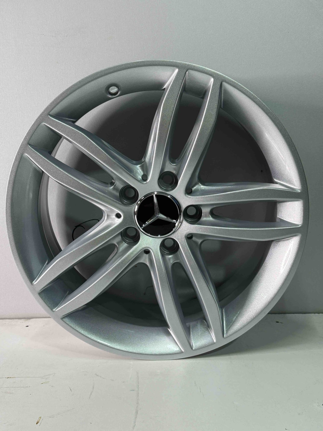 Mercedes-Benz jt7040 7.5x17/5x112 D66.56 ET47 4 диска серебристый