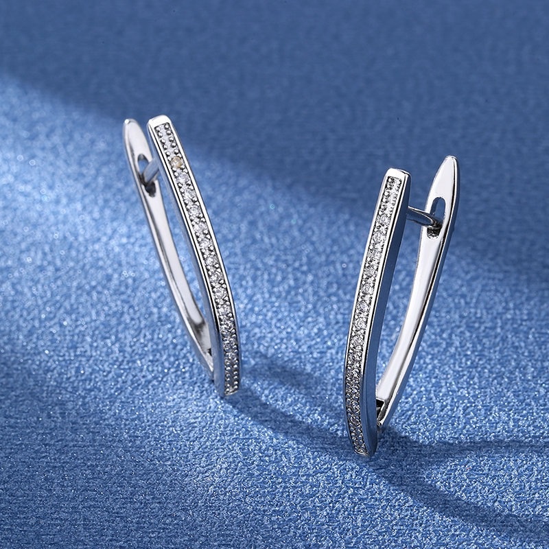 Серьги Золото 925, серебро вес 2.5 г серебро, циркон