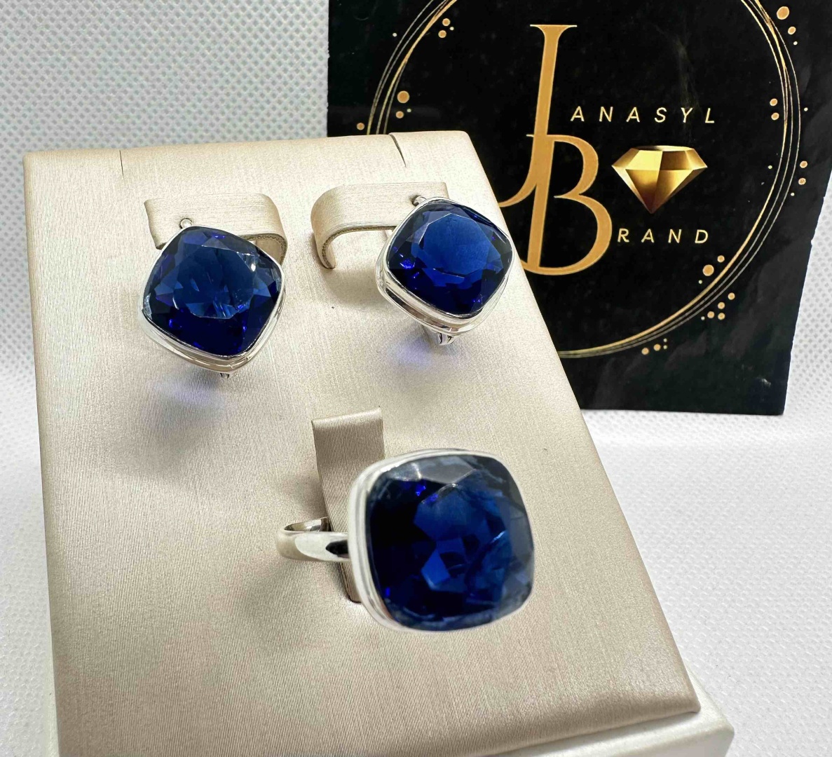 JANASYL Brand JB050 вес 13 г серебро, сапфир
