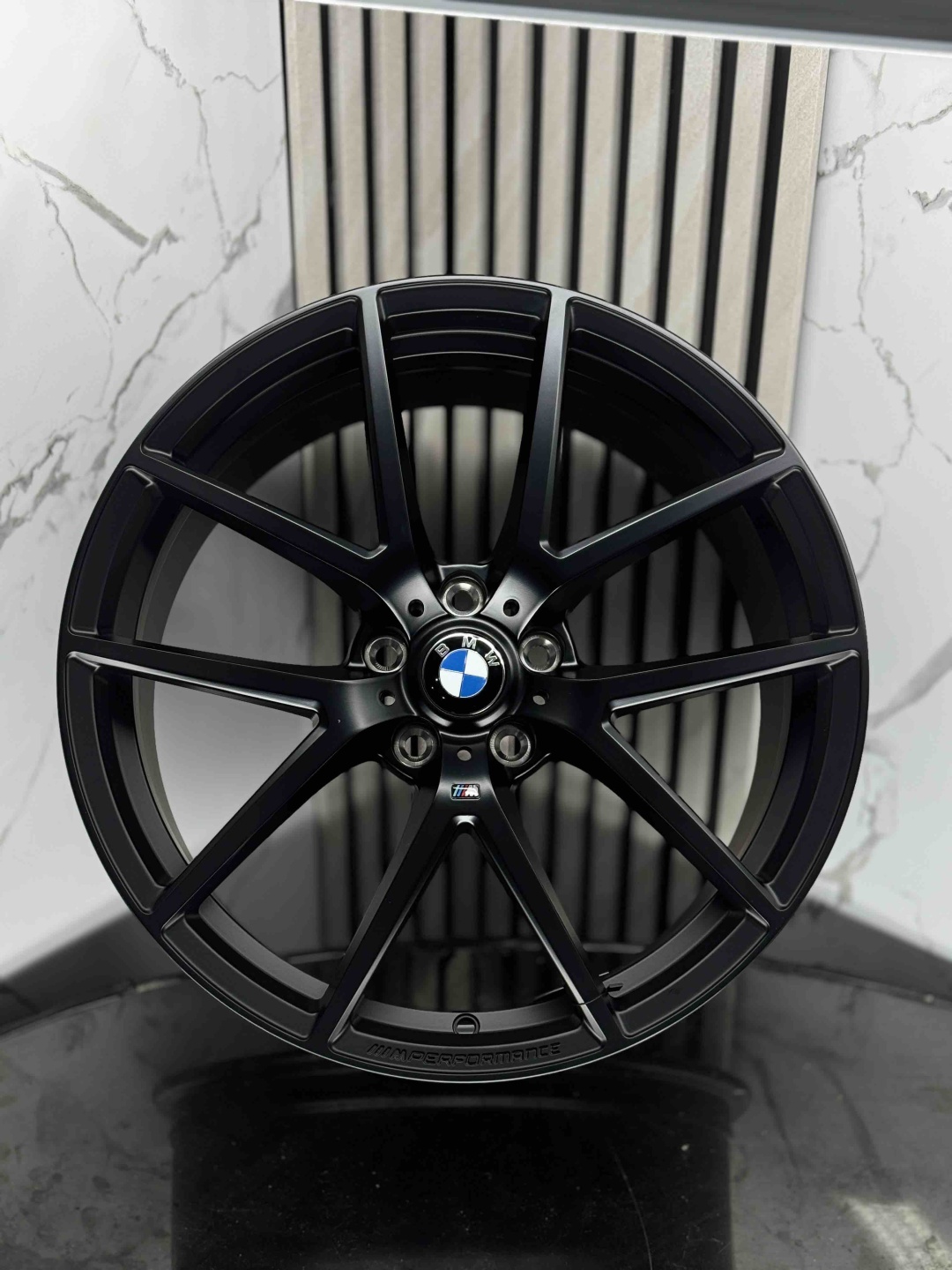 Top Grade g30x666 8.5/9.5x19/5x112 D66.56 ET30.37 4 диска черный матовый