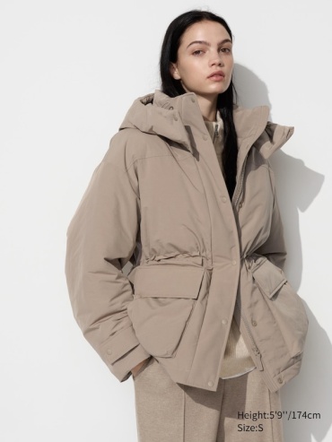 Пуховик Uniqlo темно-бежевый