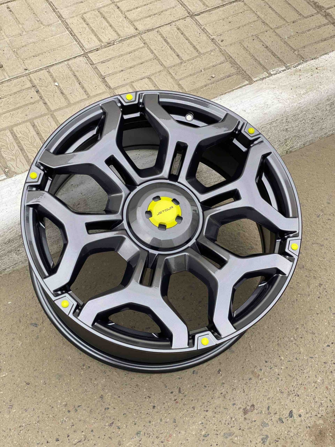 JETOUR JF1220 8x20/5x108 D60.1 ET39 4 диска графит, серый