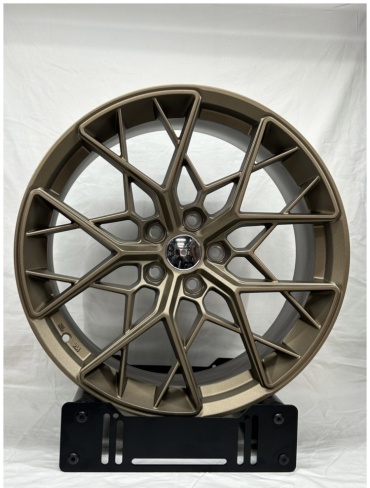 HRE 533 8.5x19/5x114.3 D73.1 ET35 4 диска бронзовый