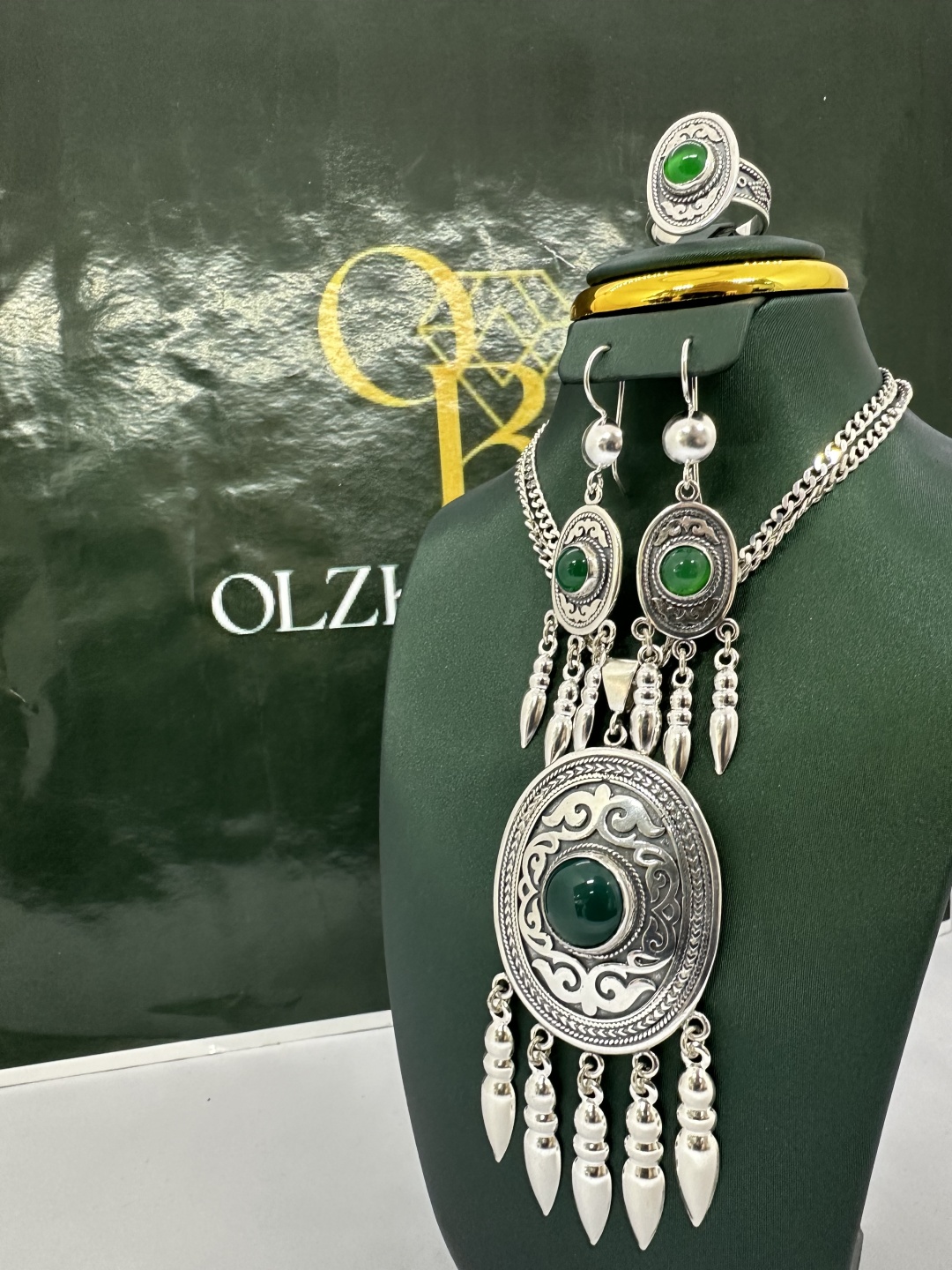 OLZHA BRAND O7 вес 52 г серебро, без вставок