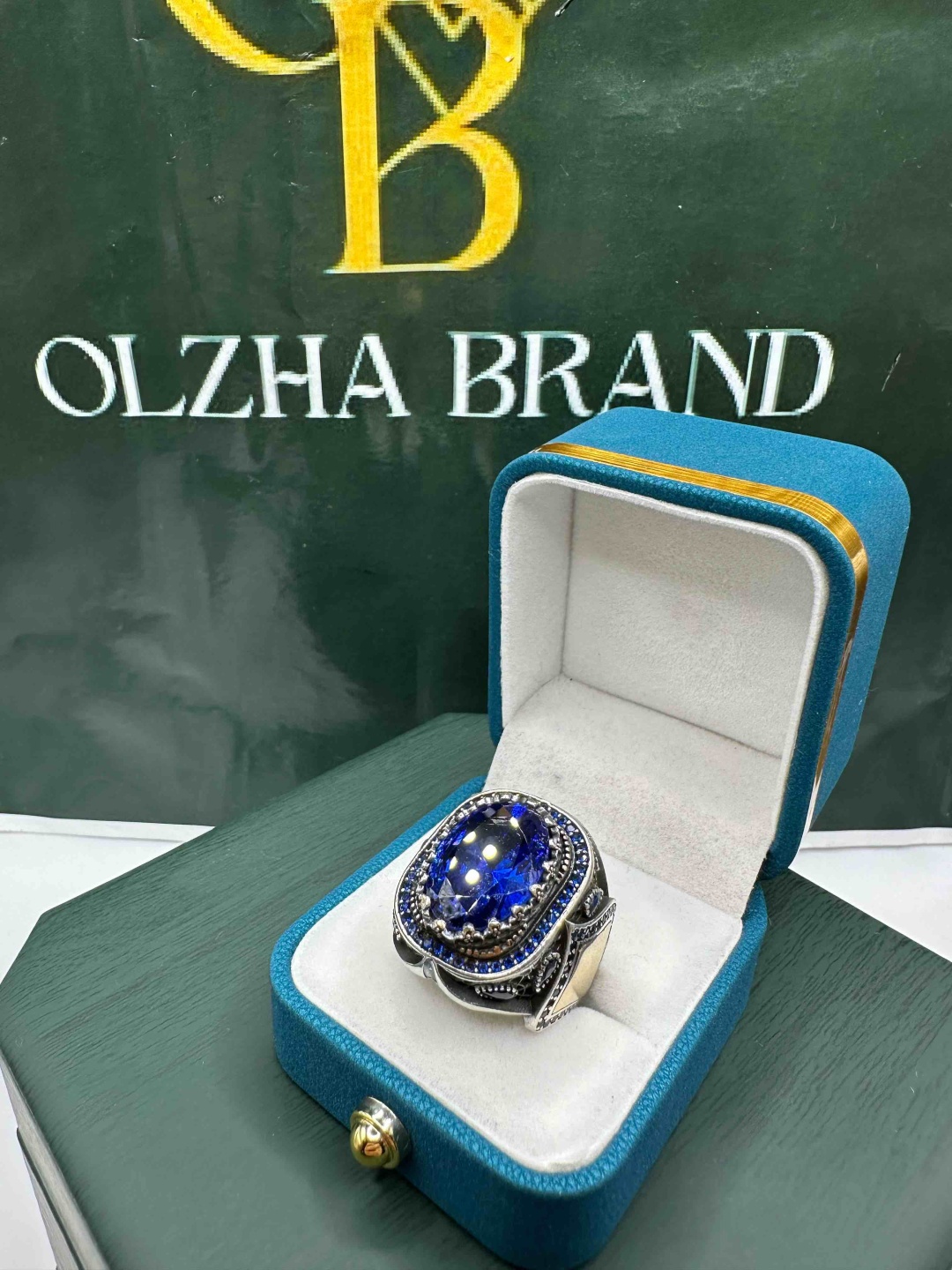 OLZHA BRAND Bax размер 21 вес 27 г серебро, сапфир