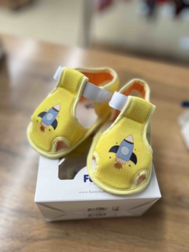 Пинетки Funny baby 52727181 желтый 17, 18