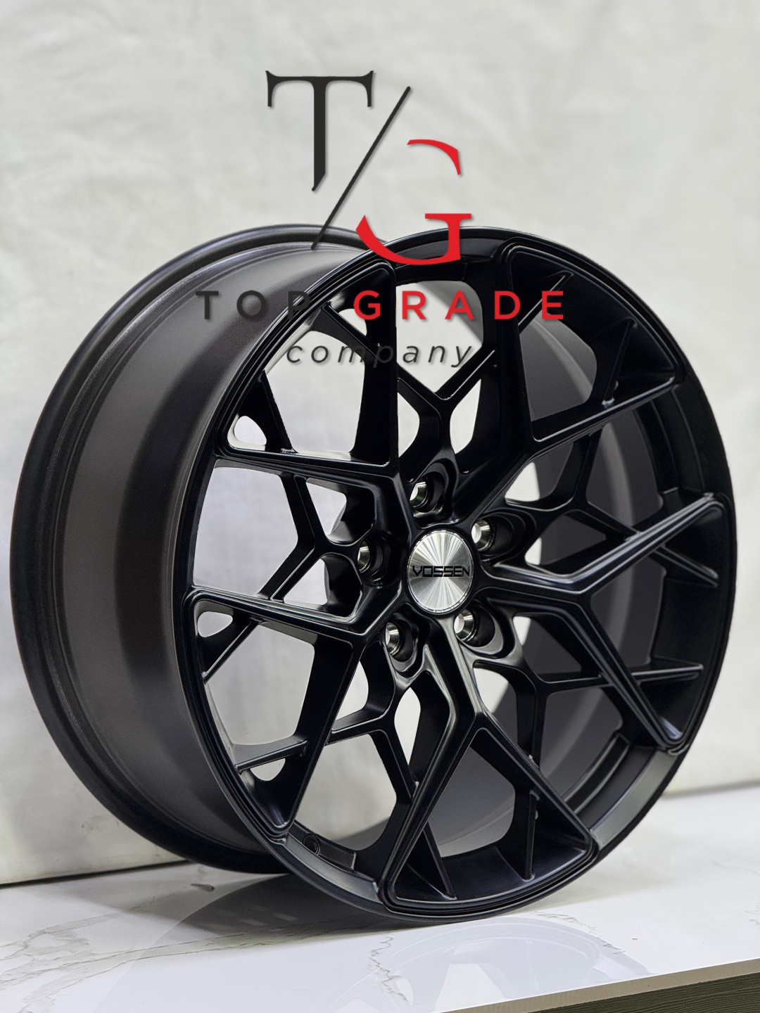 Top Grade HRE 0067 8x18/5x114.3 D67.1 ET35 4 диска черный
