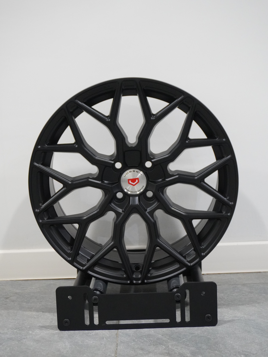PDW VOSSEN 7x17/4x100 D67.1 ET35 4 диска черный